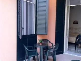 Renda Appartamenti Trapani 0*,